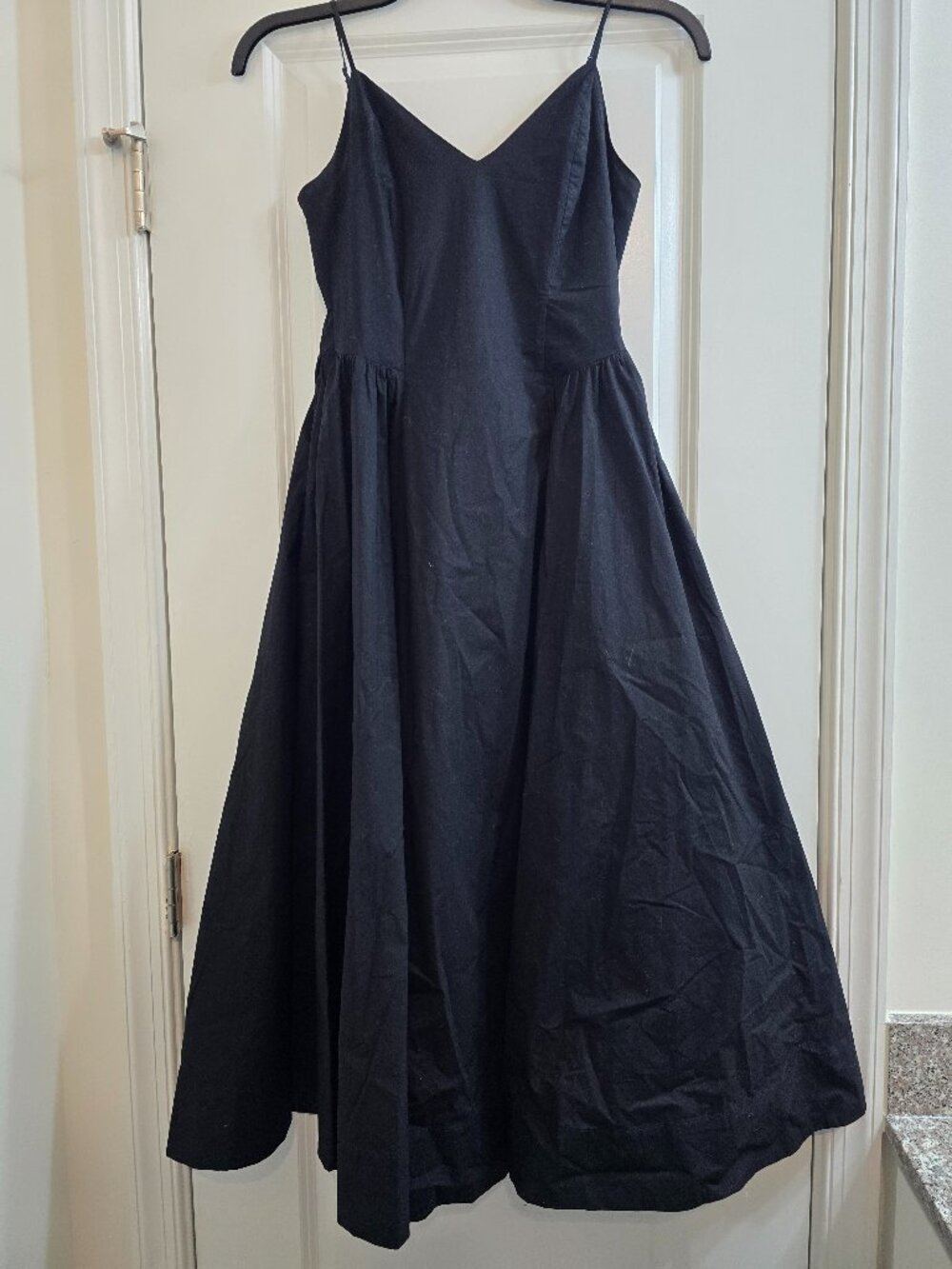 Aritzia Babaton Looksee Technique Poplin Midi Dress - Black - Picture 3 of 9
